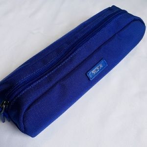 Tumi zippered pouch